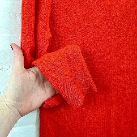 Tahari 100% 2-Ply Cashmere V-Neck Sweater Bright Orange-Red Small, NWOT - Picture 3 of 7